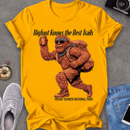 Bigfoot Knows The Best Trails - Mount Rainer National Park, Washington State TX T-Shirt
