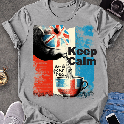 Keep Calm and Pour Tea | Softstyle T-Shirt | England Travel Tee